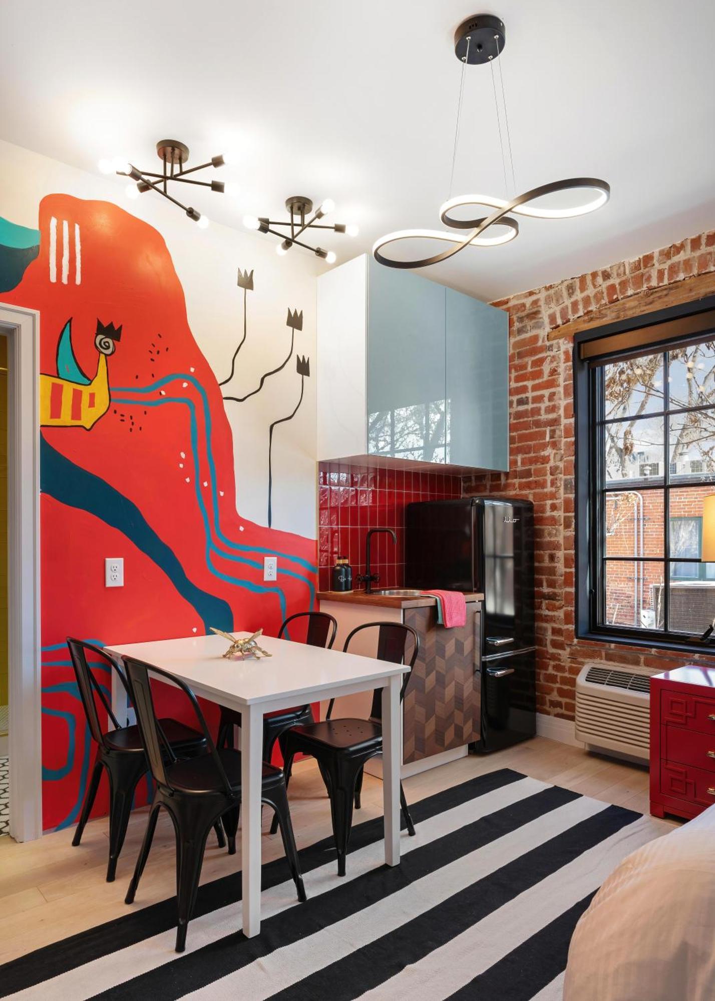 The Acoma House Aparthotel
