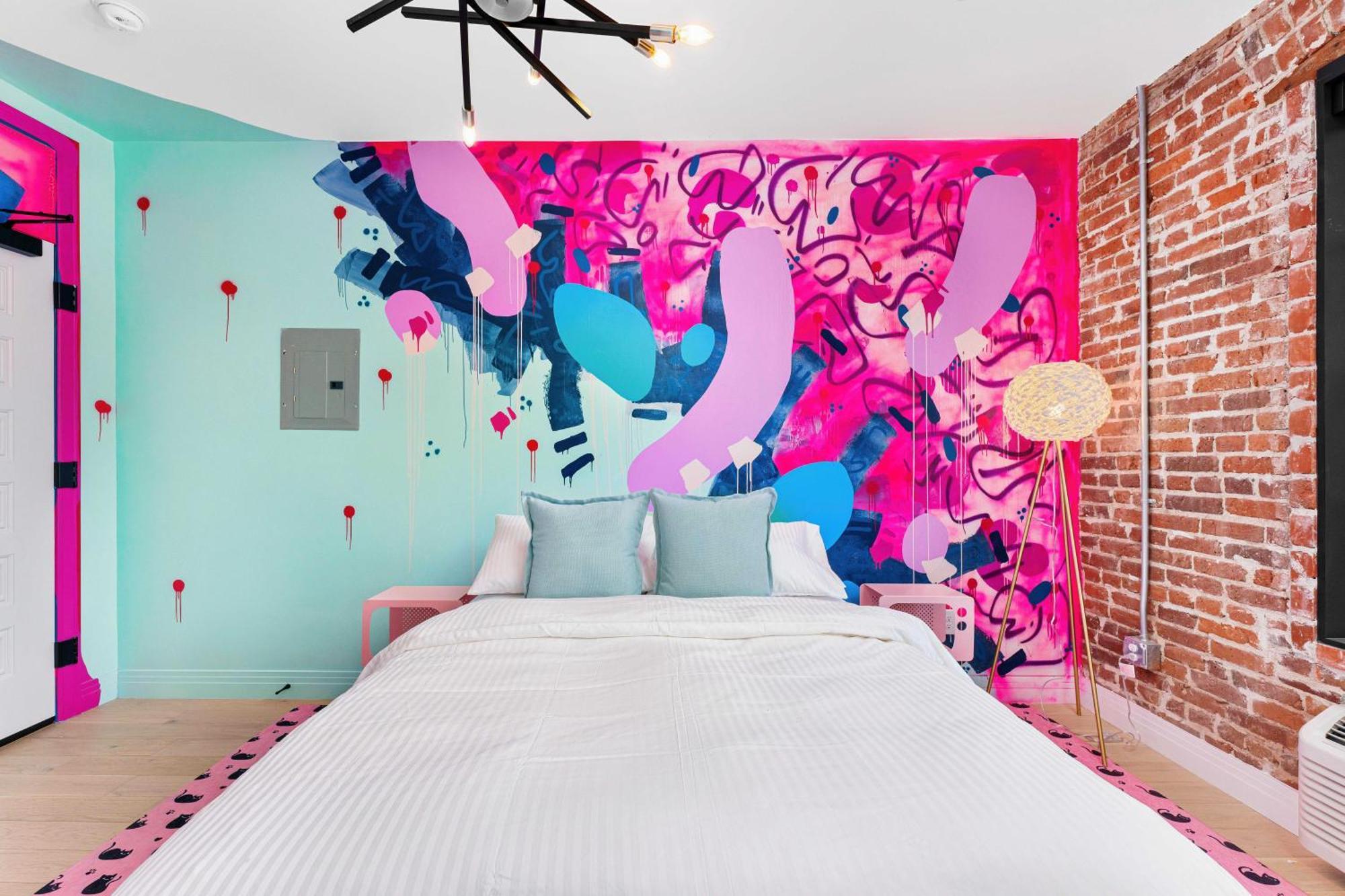 The Acoma House Aparthotel
